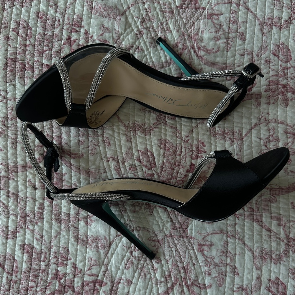Betsey Johnson Black Rhinestone Strap Heels Ankle Strap Stiletto Sandals Size 7
